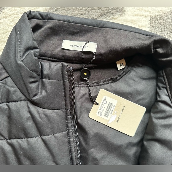 NWT Oliver Ridley Golf Vest size M - Picture 3 of 4